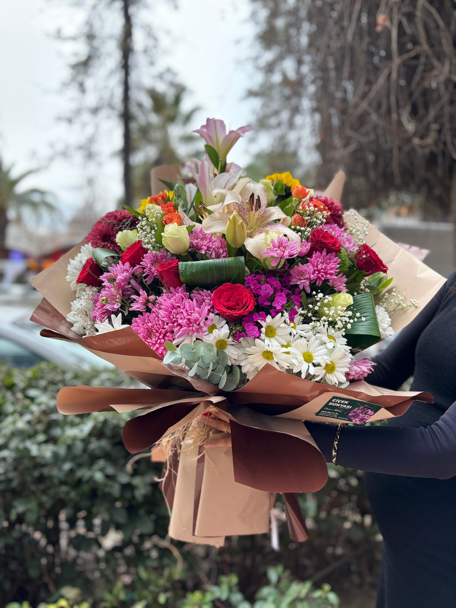 Renkli Bahar Aranjman Buketi